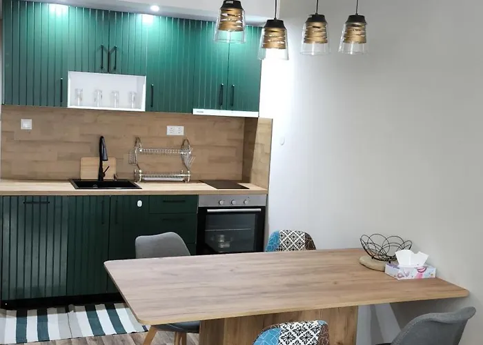 Luxury Flat F218 Apartman *