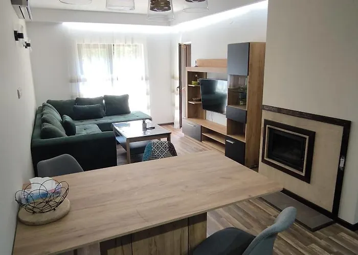 Luxury Flat F218 Apartman *