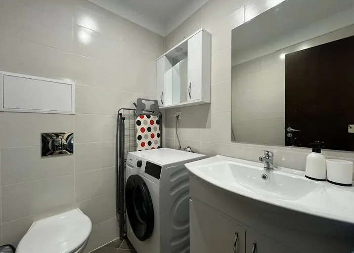 Luxury Flat F218 Apartman *