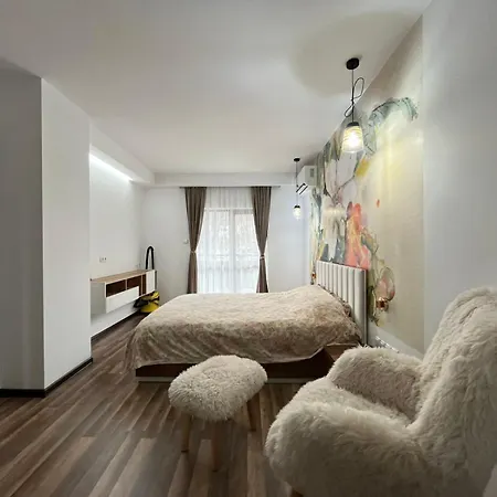 Luxury Flat F218
